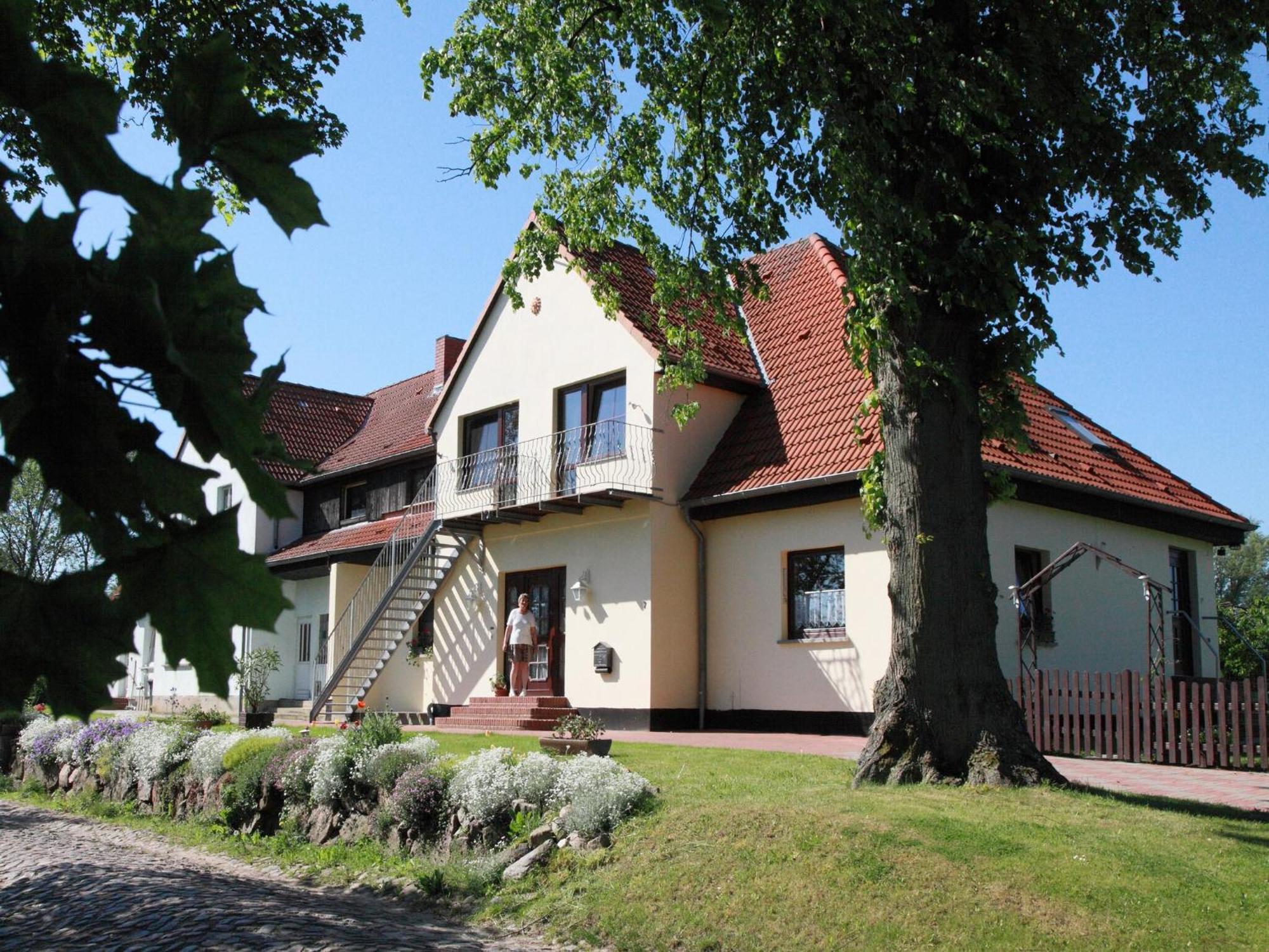 Snug Apartment In Kr Pelin Germany Klein Nienhagen Eksteriør billede